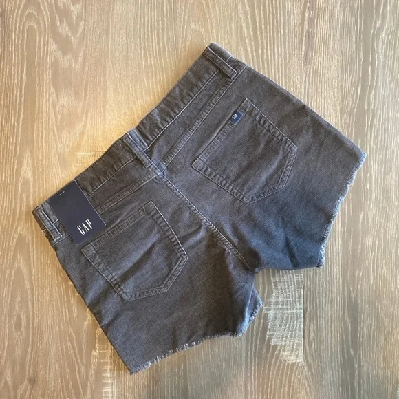 Gap Corduroy Shorts - Picture 2 of 2